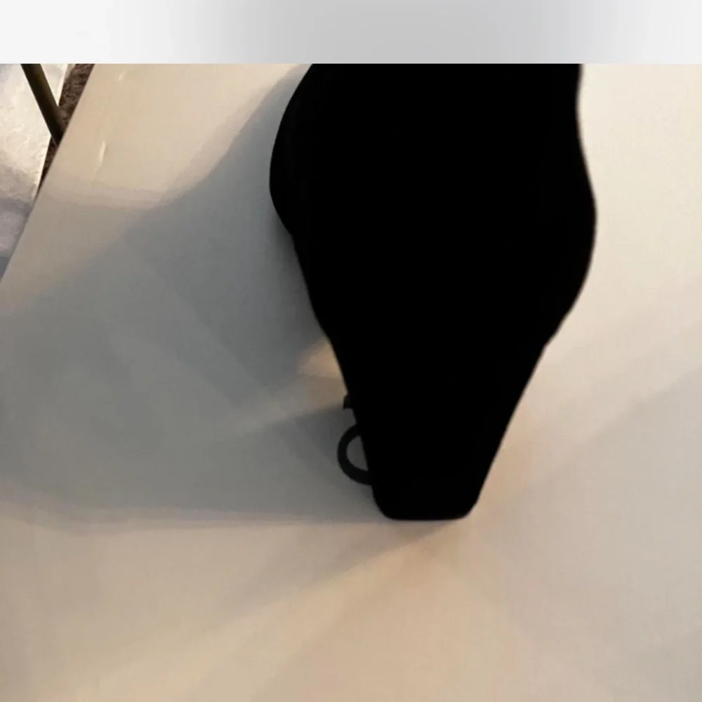 Classic over the knee boots, old money, quiet luxury. Brand new 🆕
